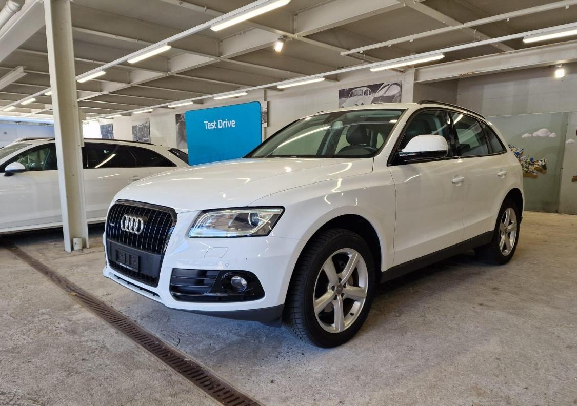AUDI Q5 2.0 TFSI quattro tiptronic-image-0