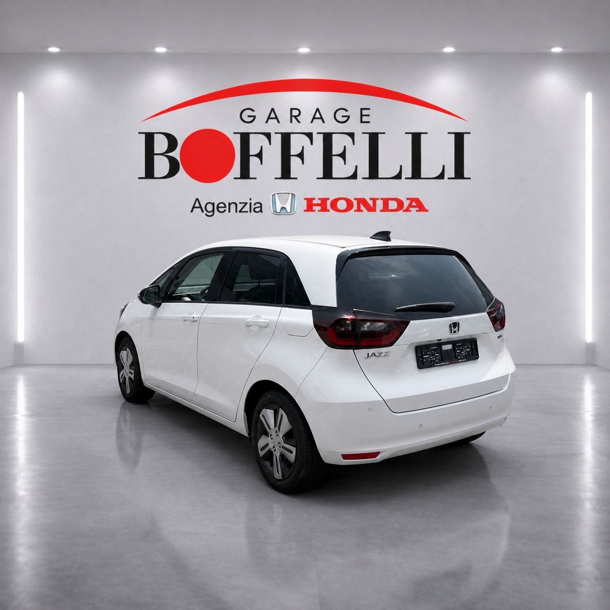 HONDA Jazz 1.5i-MMD Executive E-CVT-image-3