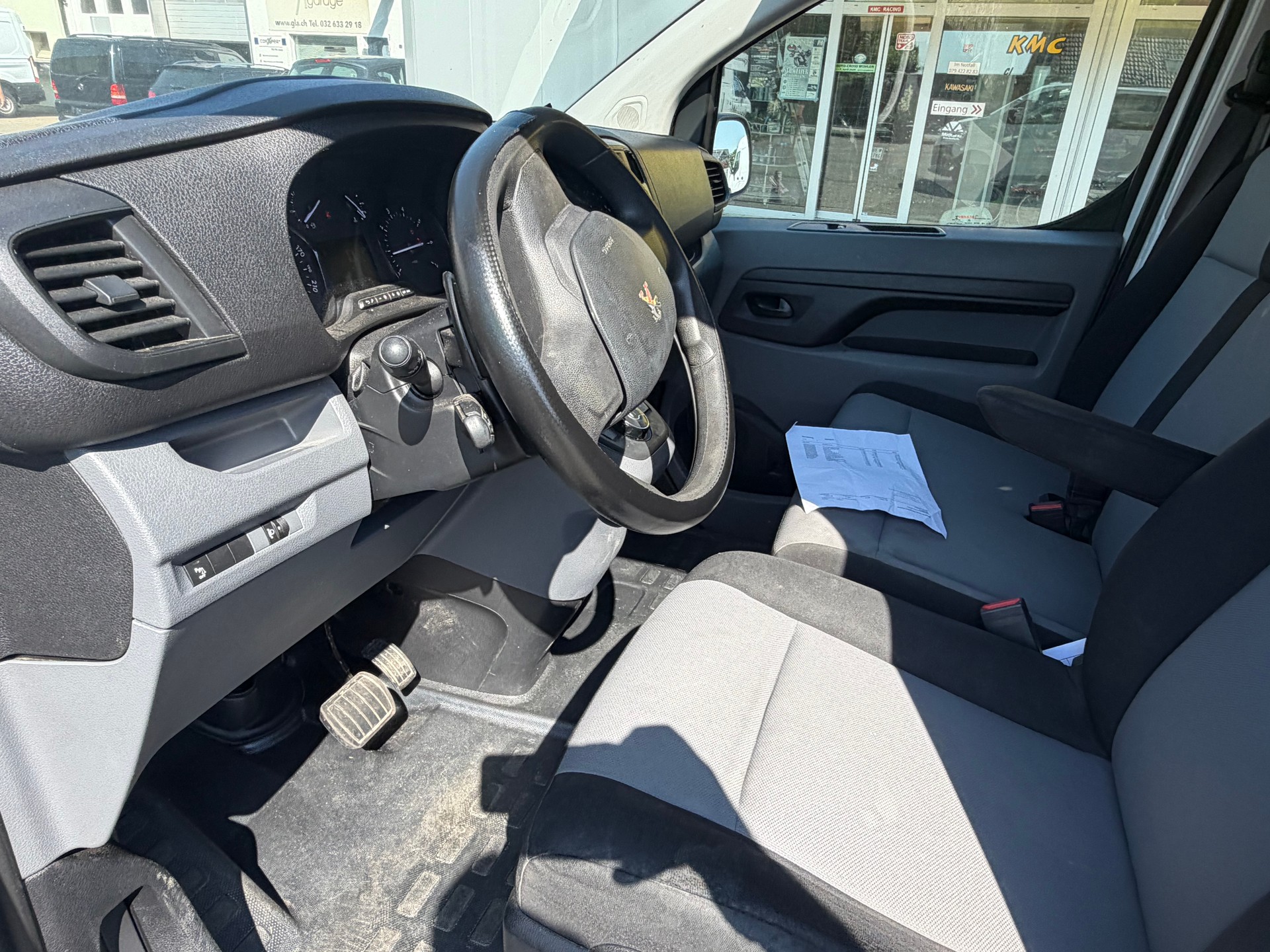 PEUGEOT Expert 2.0 BlueHDi 180 S&S Active Long EAT6-image-9