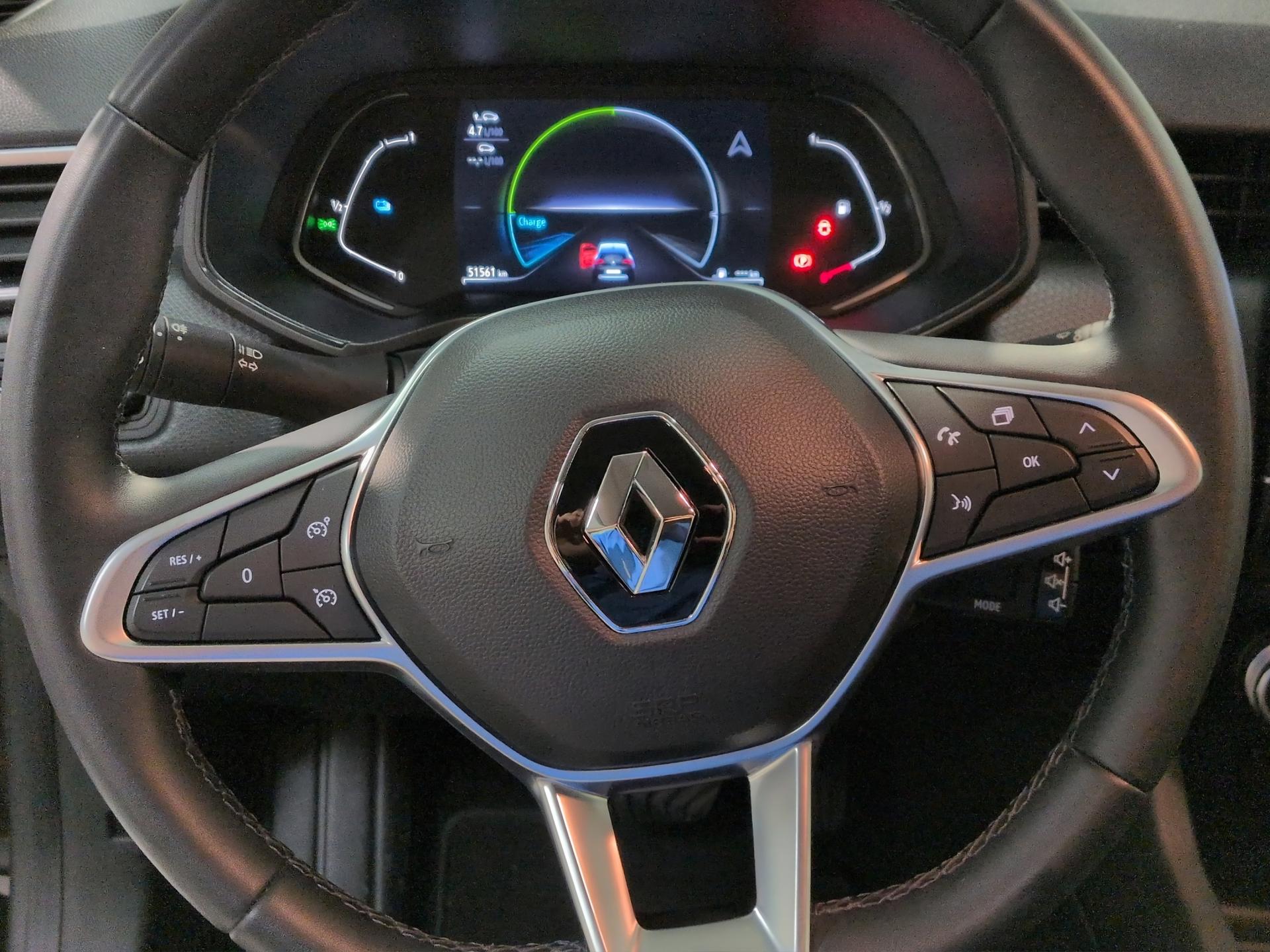 RENAULT Clio 1.6 E-Tech Zen-image-9