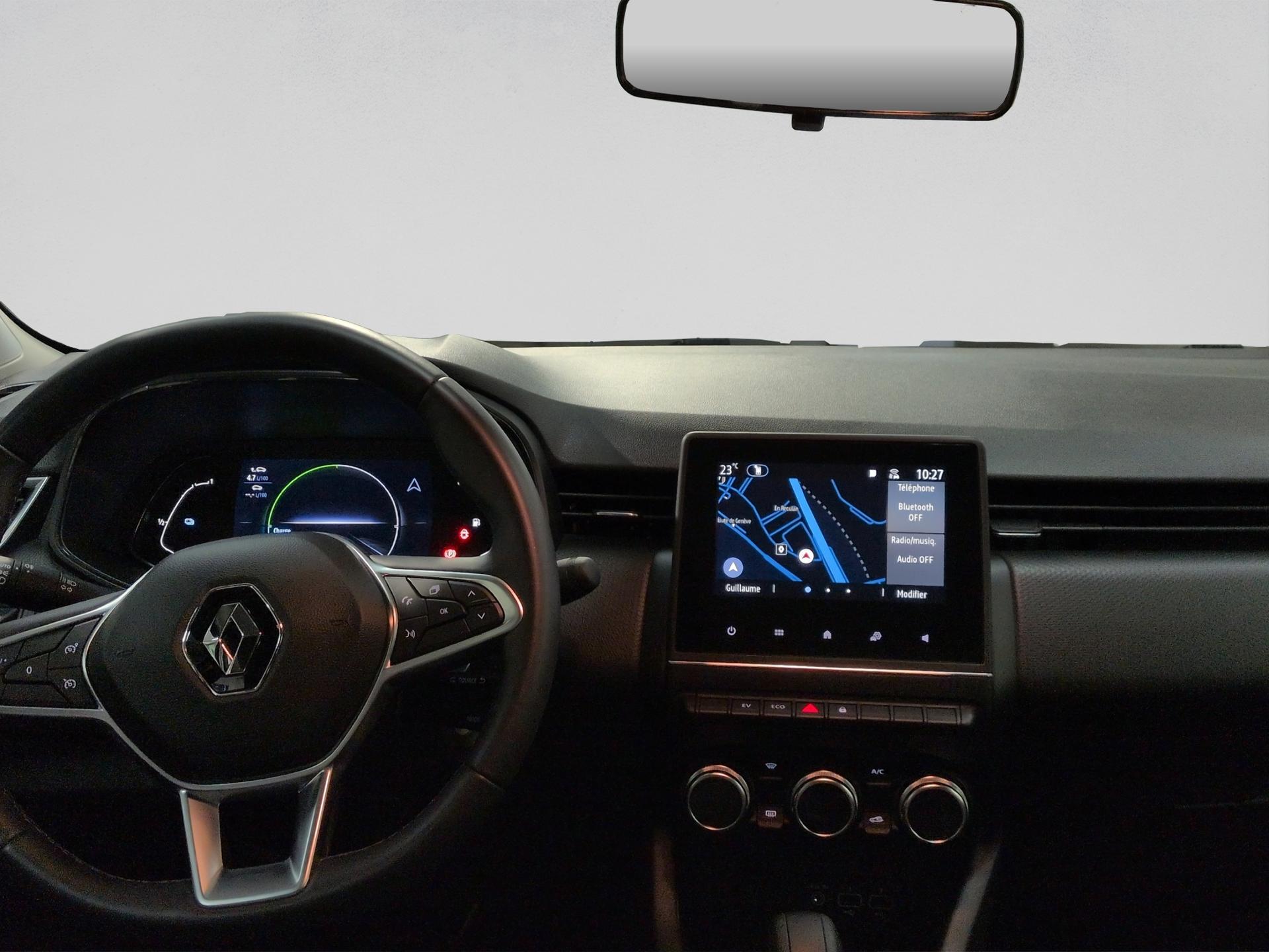 RENAULT Clio 1.6 E-Tech Zen-image-13
