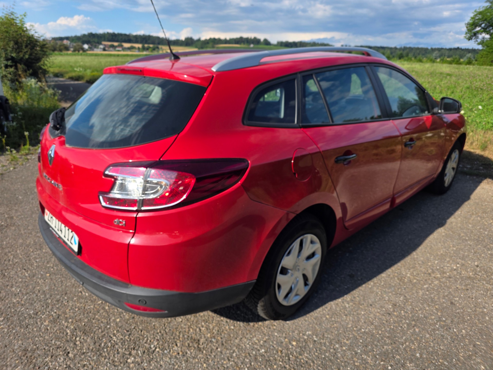 RENAULT Mégane Grandtour 1.5 dCi Dynamique-image-6