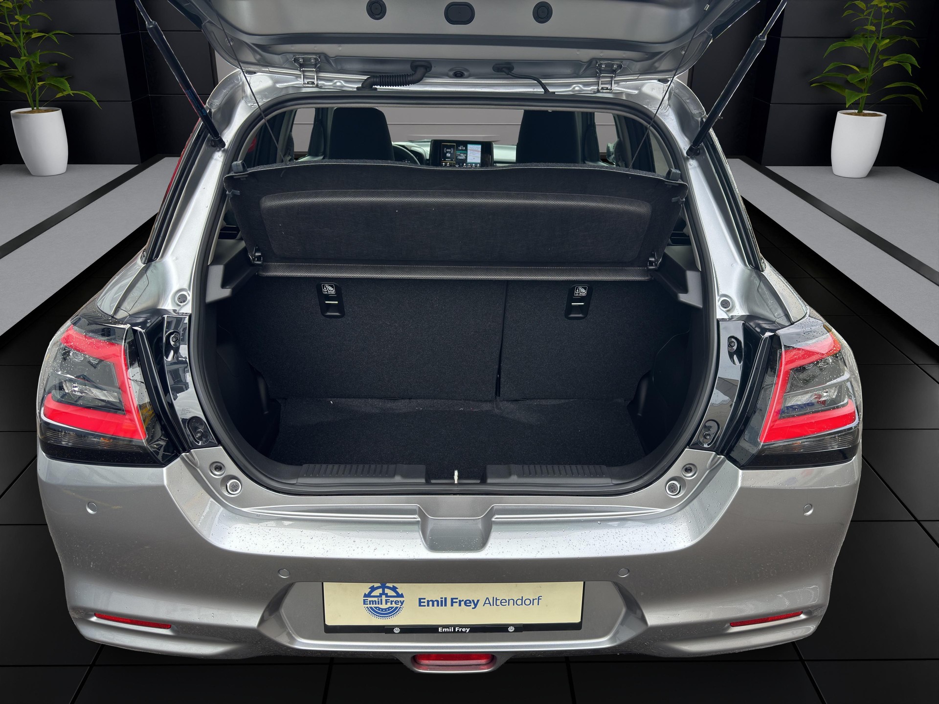 SUZUKI Swift 1.2 Compact Top Hybrid 4x4-image-8