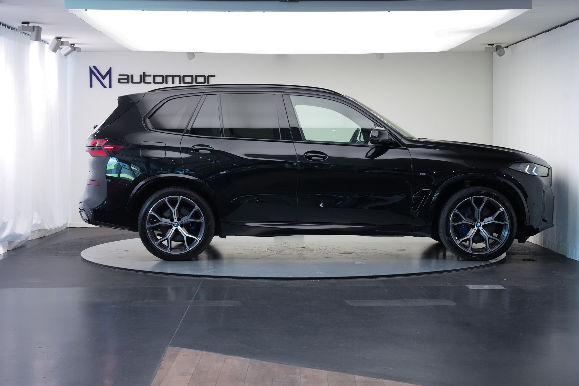 BMW X5 xDrive 48V 40d M Sport Pro Steptronic *M Sportsitze* *Panorama* *AHK*-image-3