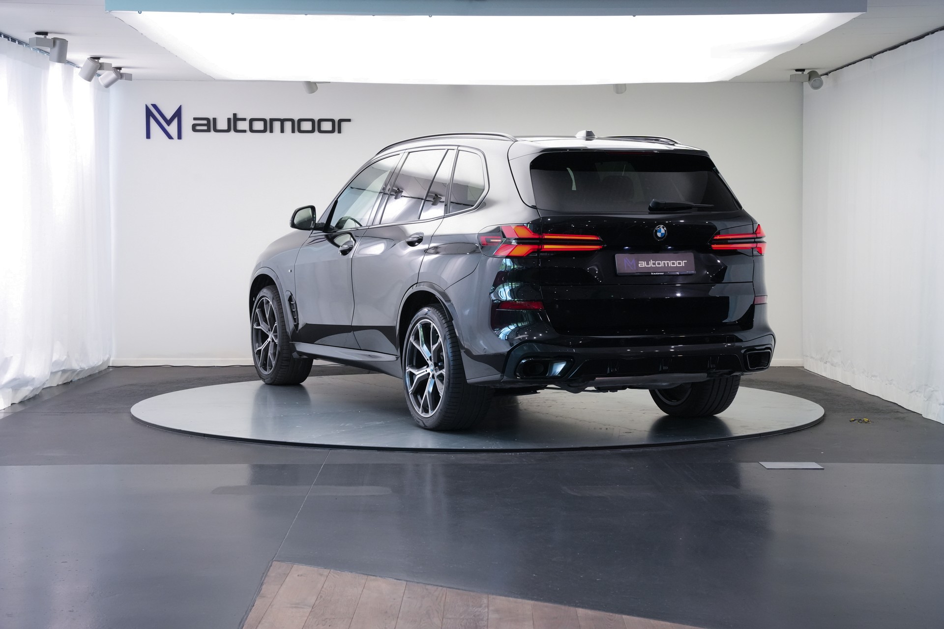 BMW X5 xDrive 48V 40d M Sport Pro Steptronic *M Sportsitze* *Panorama* *AHK*-image-6