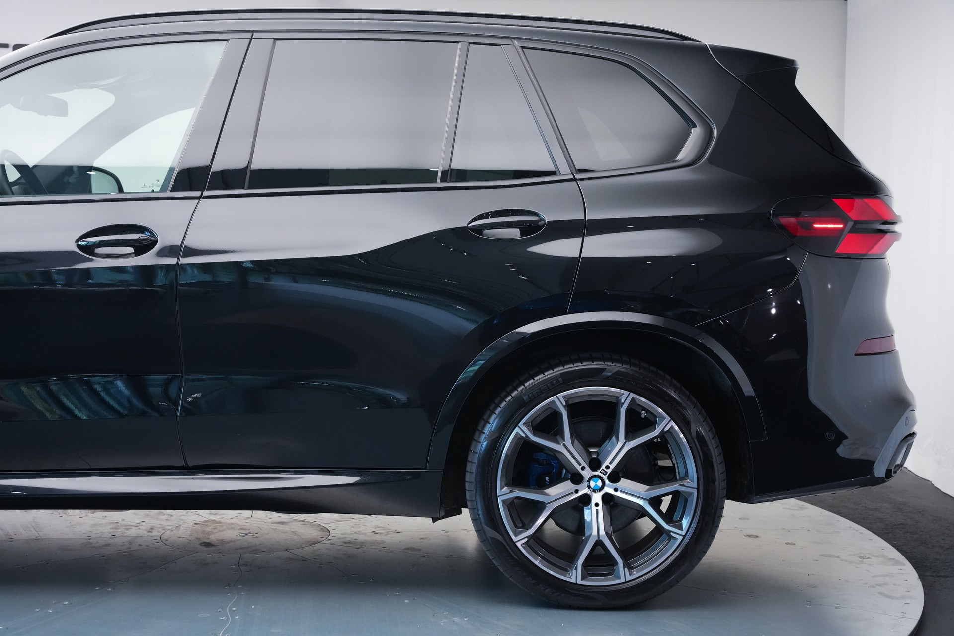 BMW X5 xDrive 48V 40d M Sport Pro Steptronic *M Sportsitze* *Panorama* *AHK*-image-48
