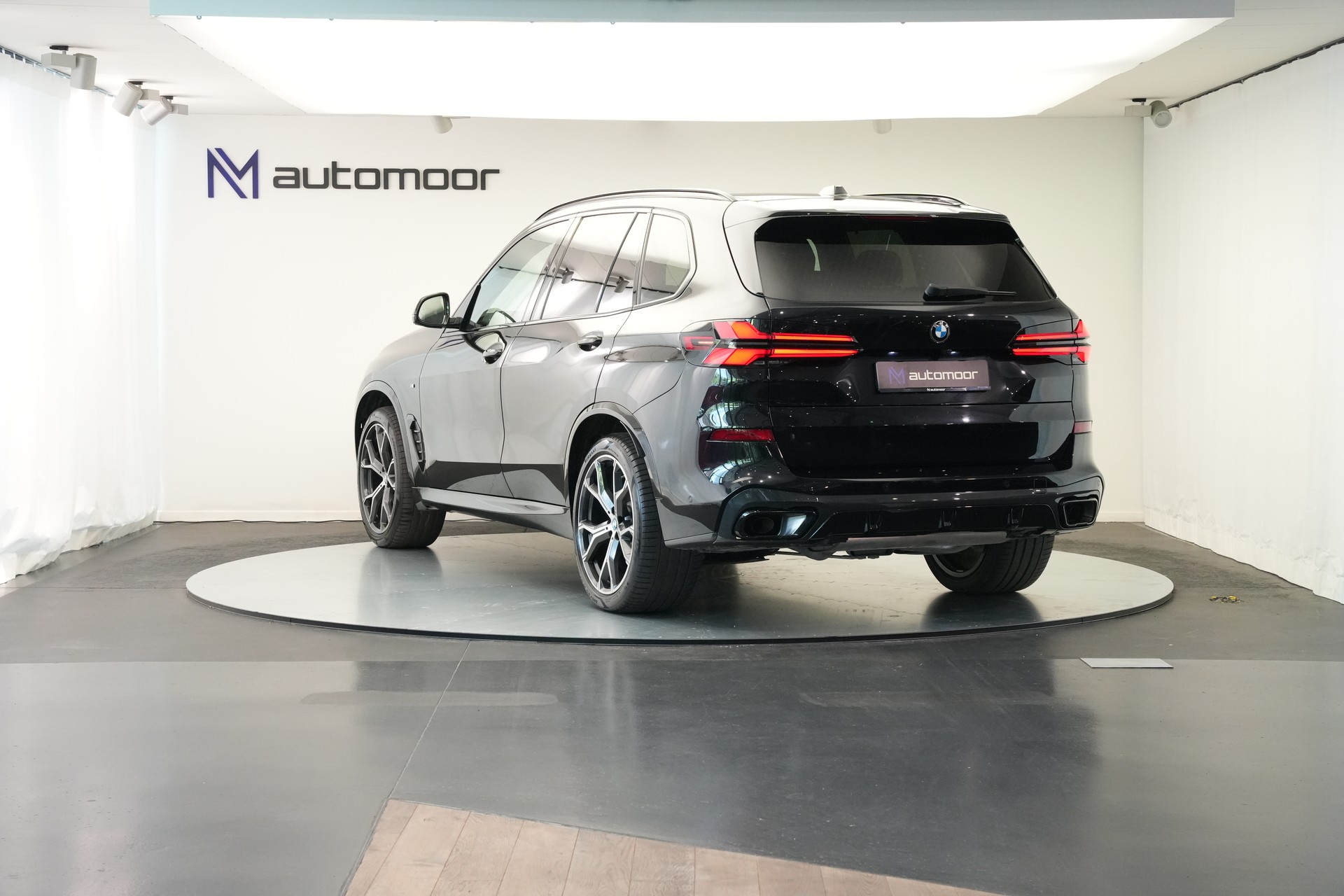 BMW X5 xDrive 48V 40d M Sport Pro Steptronic *M Sportsitze* *Panorama* *AHK*-image-6