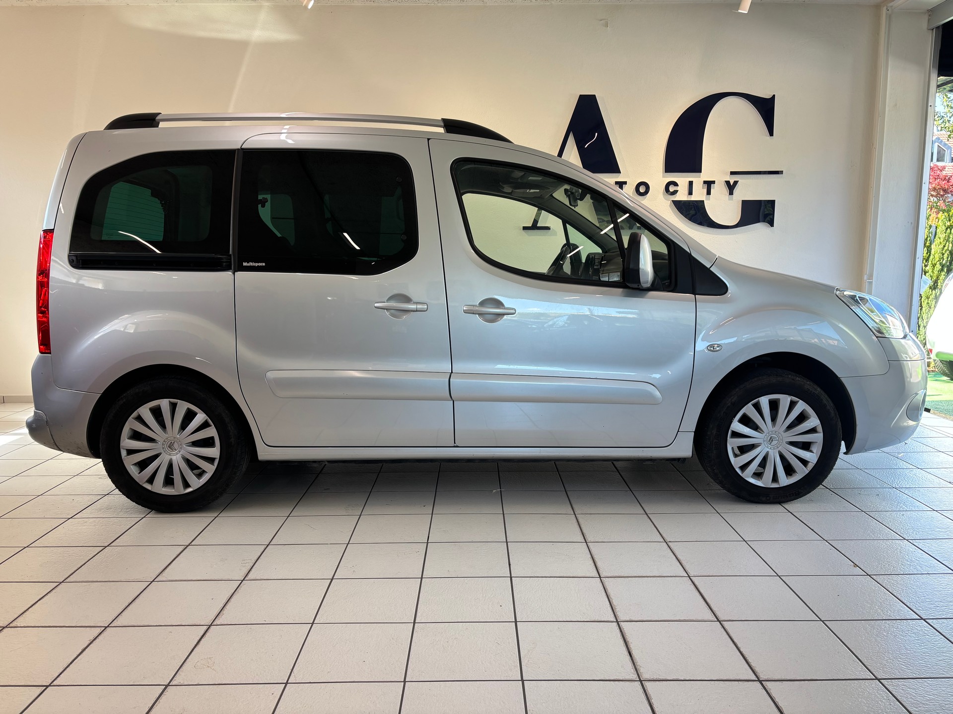 CITROEN Berlingo 1.6 16V Multispace-image-1