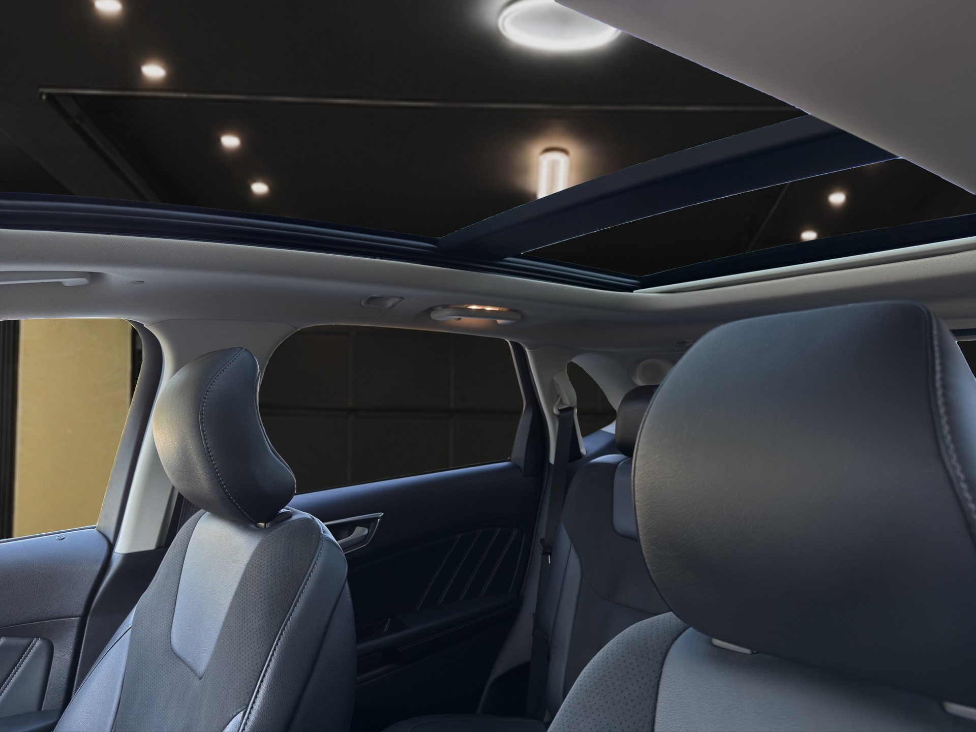 FORD Edge 2.0 TDCi 210 ST-Line FPS-image-9