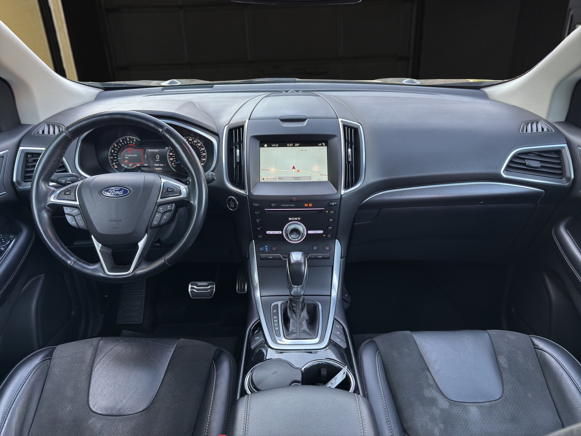 FORD Edge 2.0 TDCi 210 ST-Line FPS-image-11