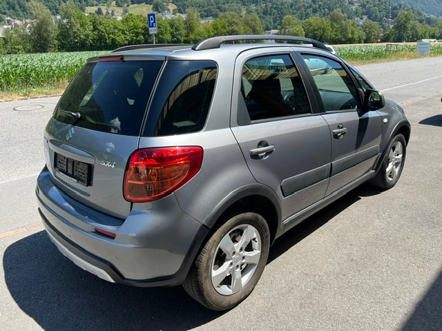 SUZUKI SX4 1.6 16V GL Top 2WD Automatic-image-5