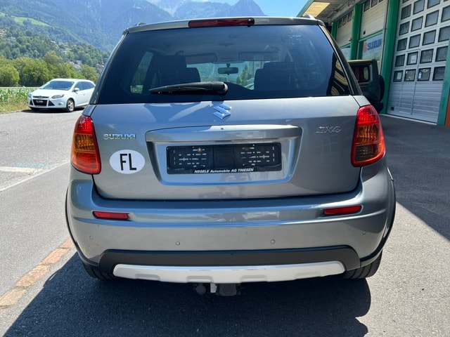 SUZUKI SX4 1.6 16V GL Top 2WD Automatic-image-7