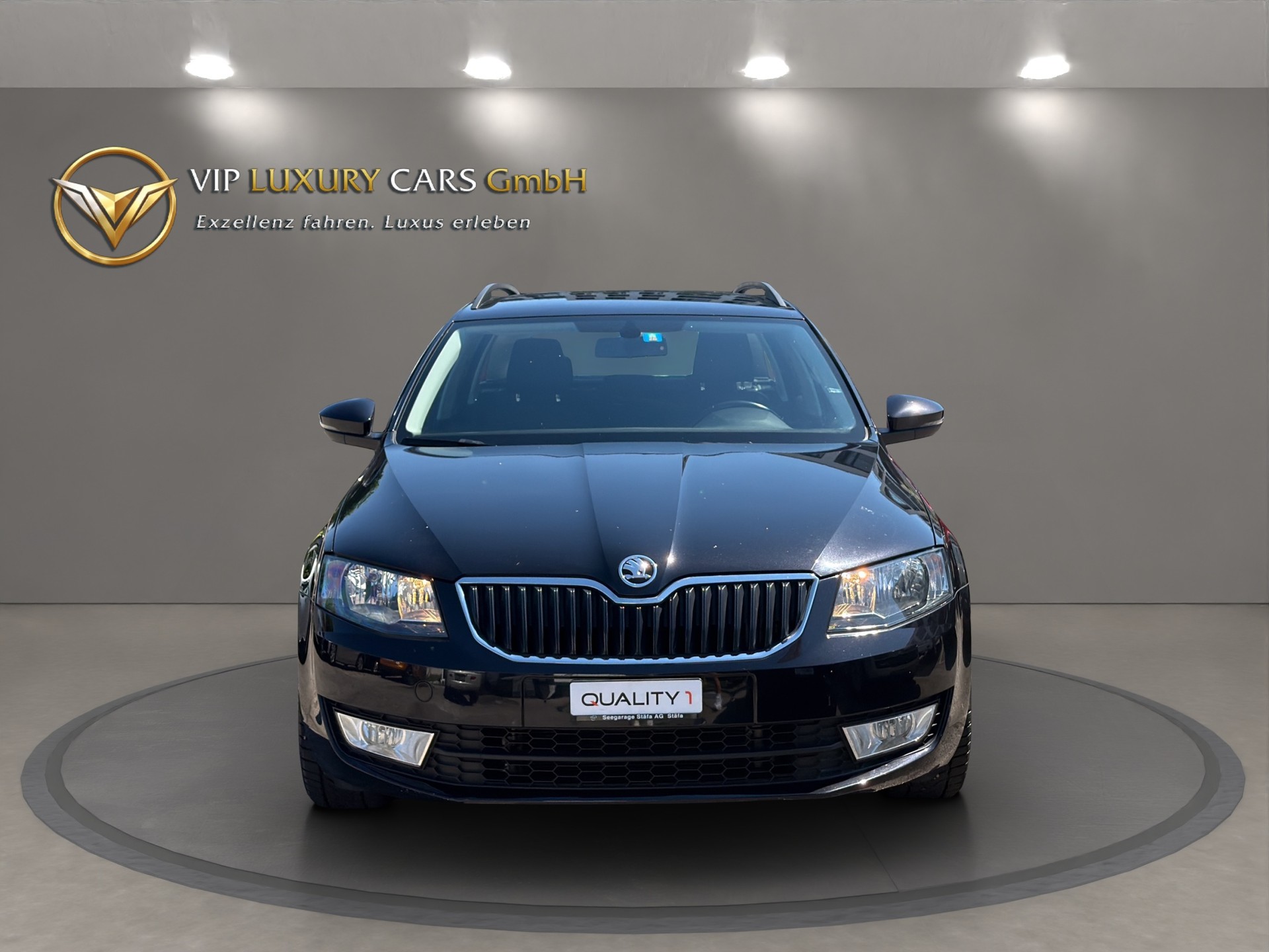 SKODA Octavia Combi 1.6 TDI Swiss Joy-image-2
