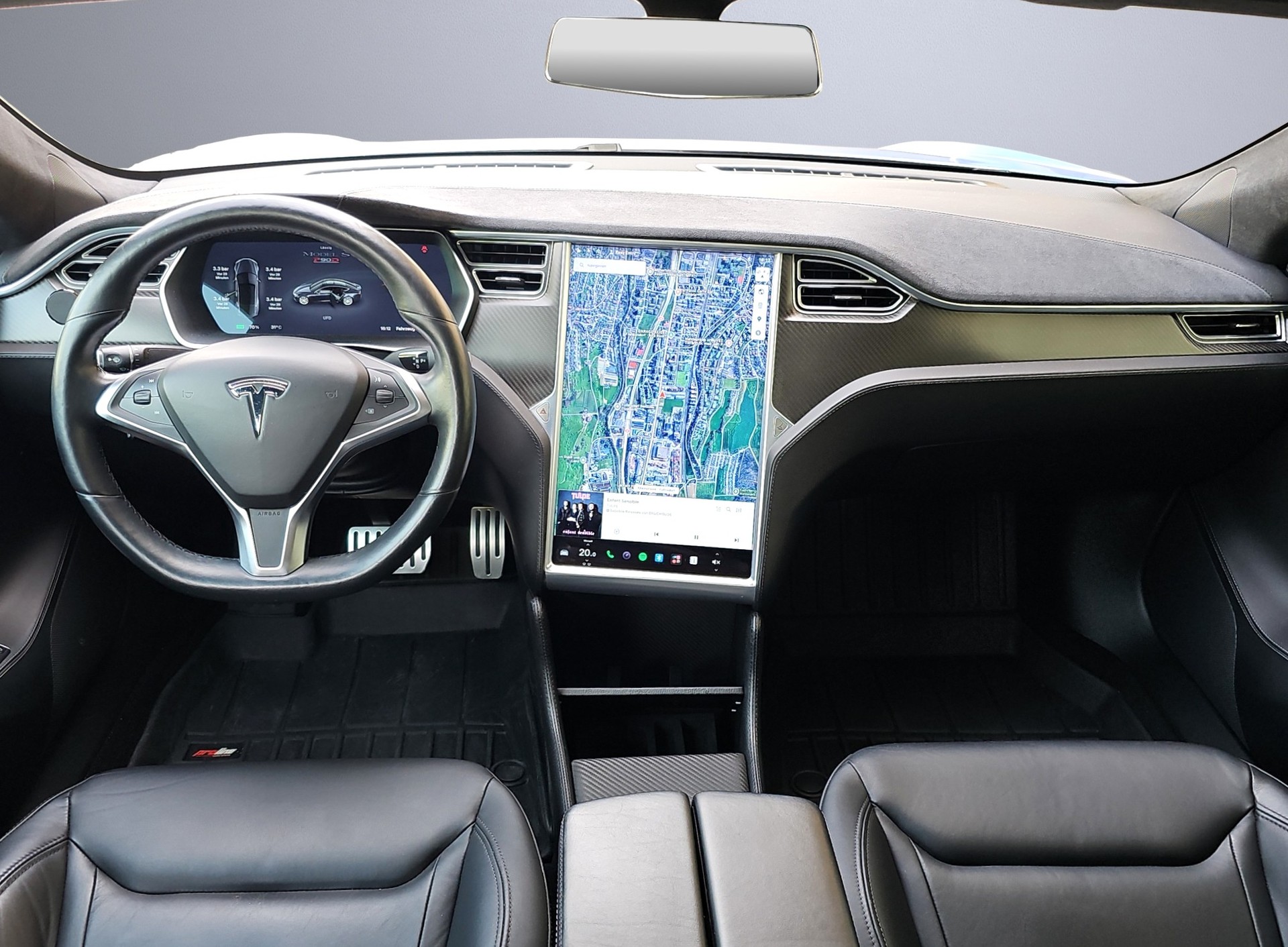 TESLA Model S 90 D Performance-image-10