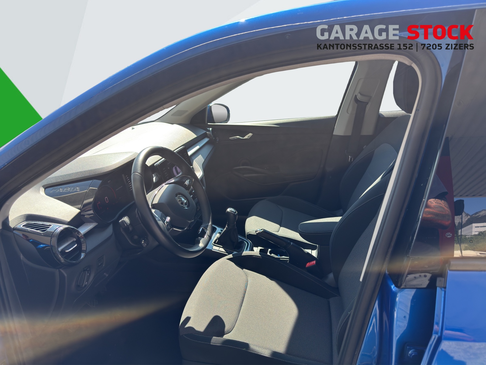 SKODA Fabia 1.0 TSI Ambition-image-8