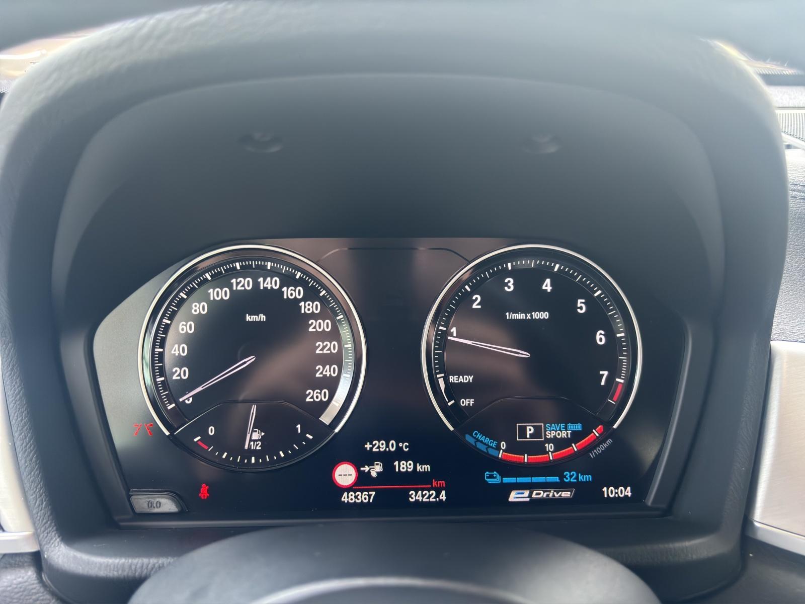 BMW X1 25e xDrive-image-8