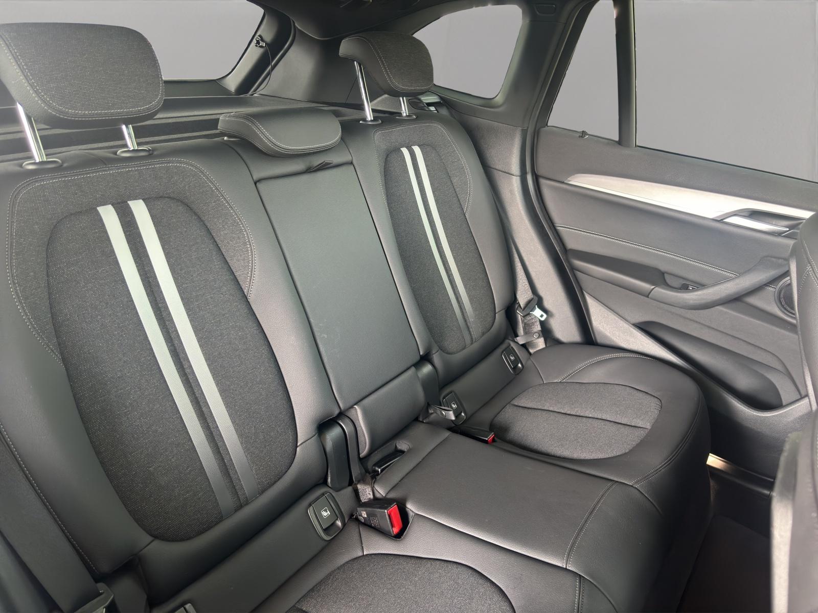 BMW X1 25e xDrive-image-11