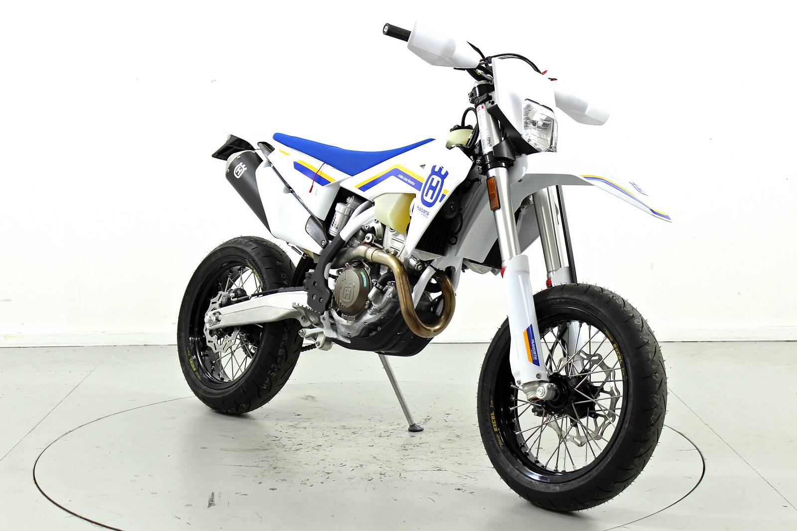 HUSQVARNA FE 350-showroom-element-1