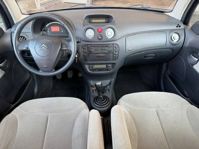 CITROEN C3 1.4i Exclusive-image-9