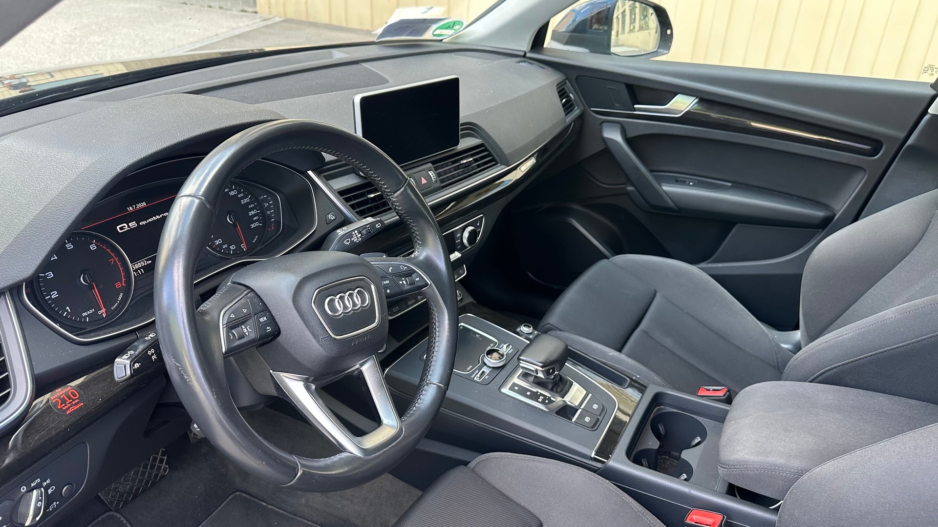 AUDI 2.0 TFSI quattro-image-3