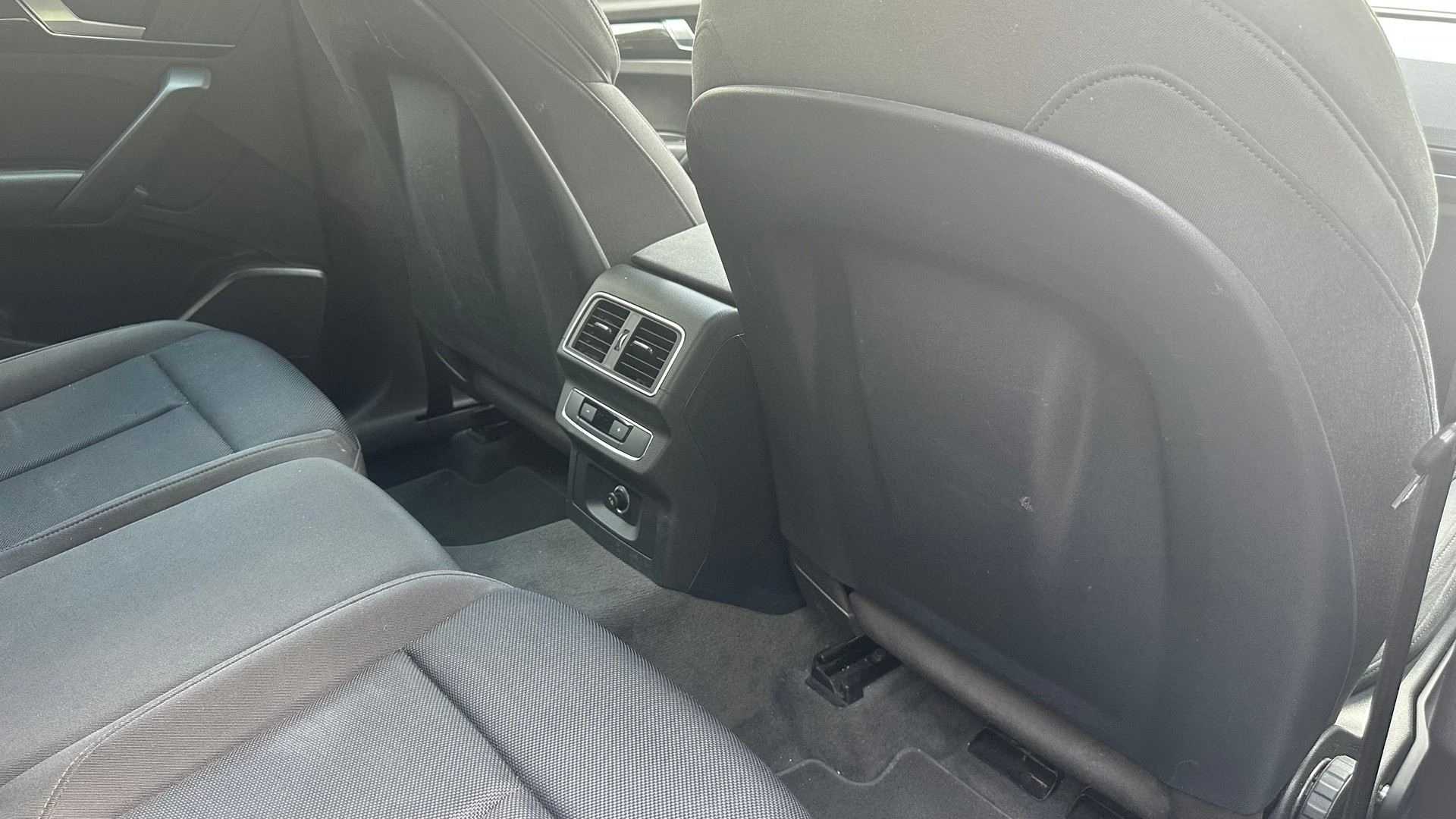 AUDI 2.0 TFSI quattro-image-9