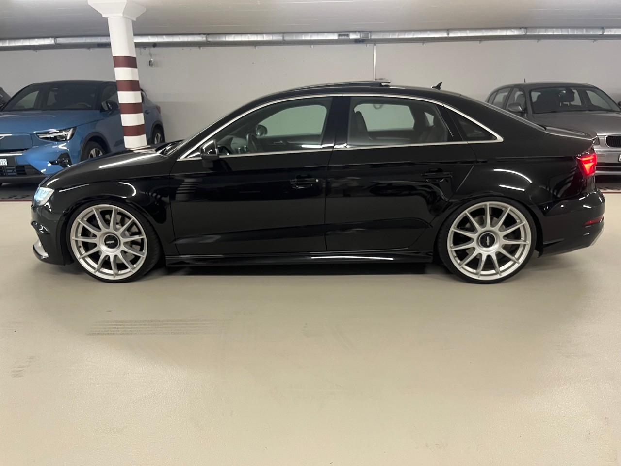 AUDI Limousine 2.5 T FSI quattro S-Tronic-image-5