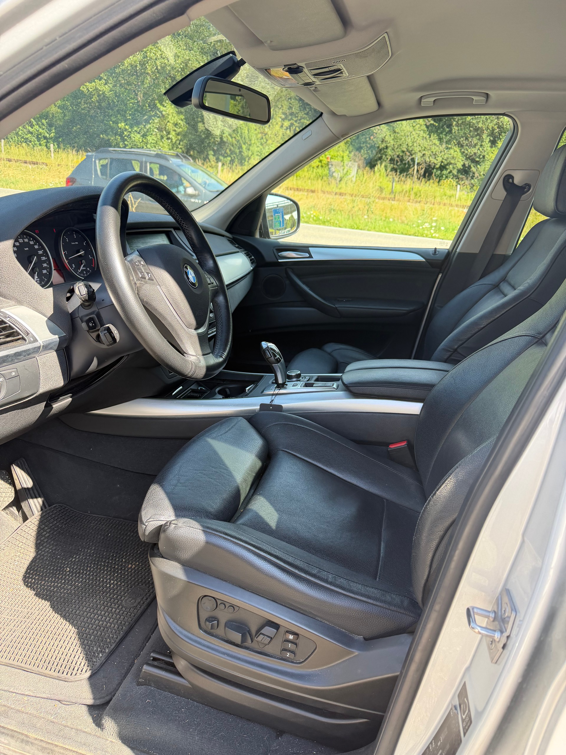 BMW X5 xDrive 40d Steptronic-image-11