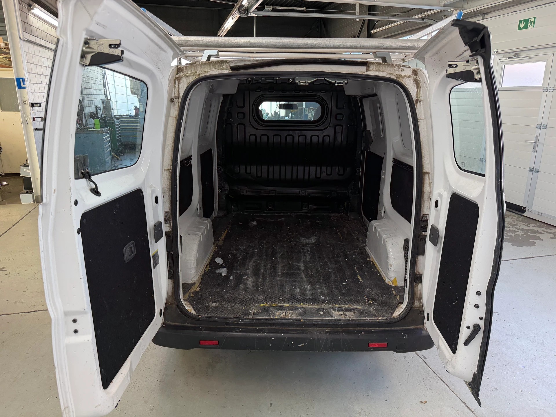 NISSAN NV200 1.5 dCi 90 Comfort Euro 6 | Zahnriemen ers. | Klima | Navi | RF-Kamera-image-7
