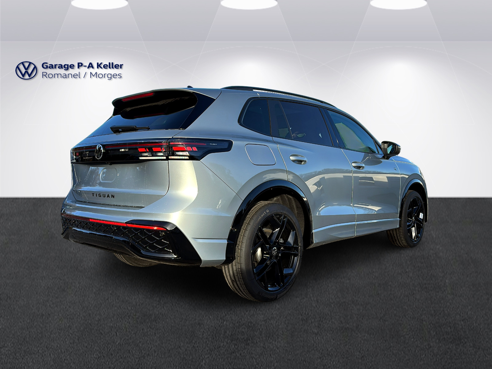 VW Tiguan R-Line UNITED 2.0TSI 204CH 4Motion-showroom-element-3