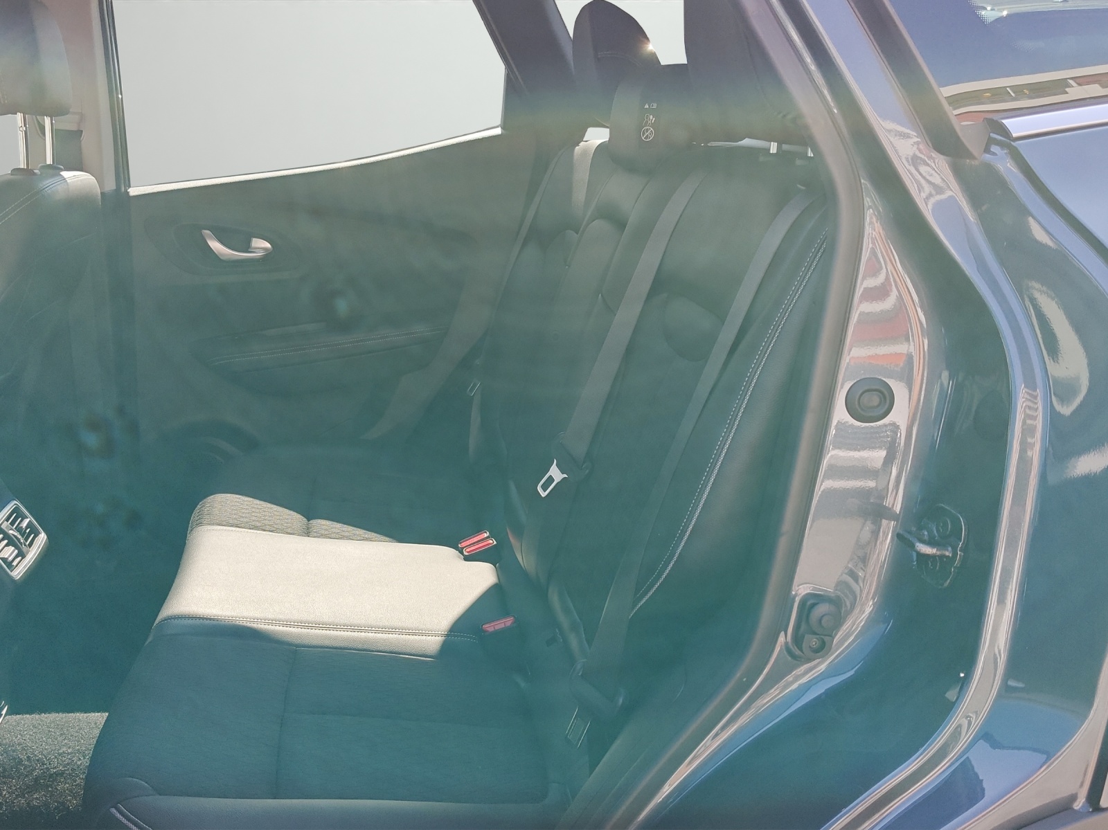 RENAULT Kadjar 1.8 Blue dCi Intens 4WD-image-11
