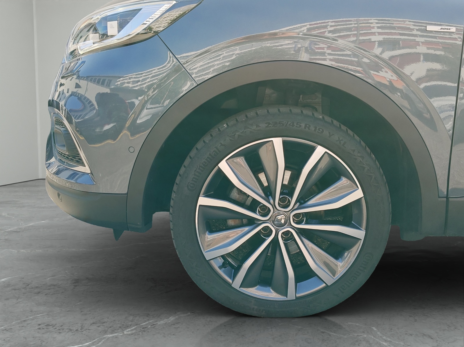 RENAULT Kadjar 1.8 Blue dCi Intens 4WD-image-6