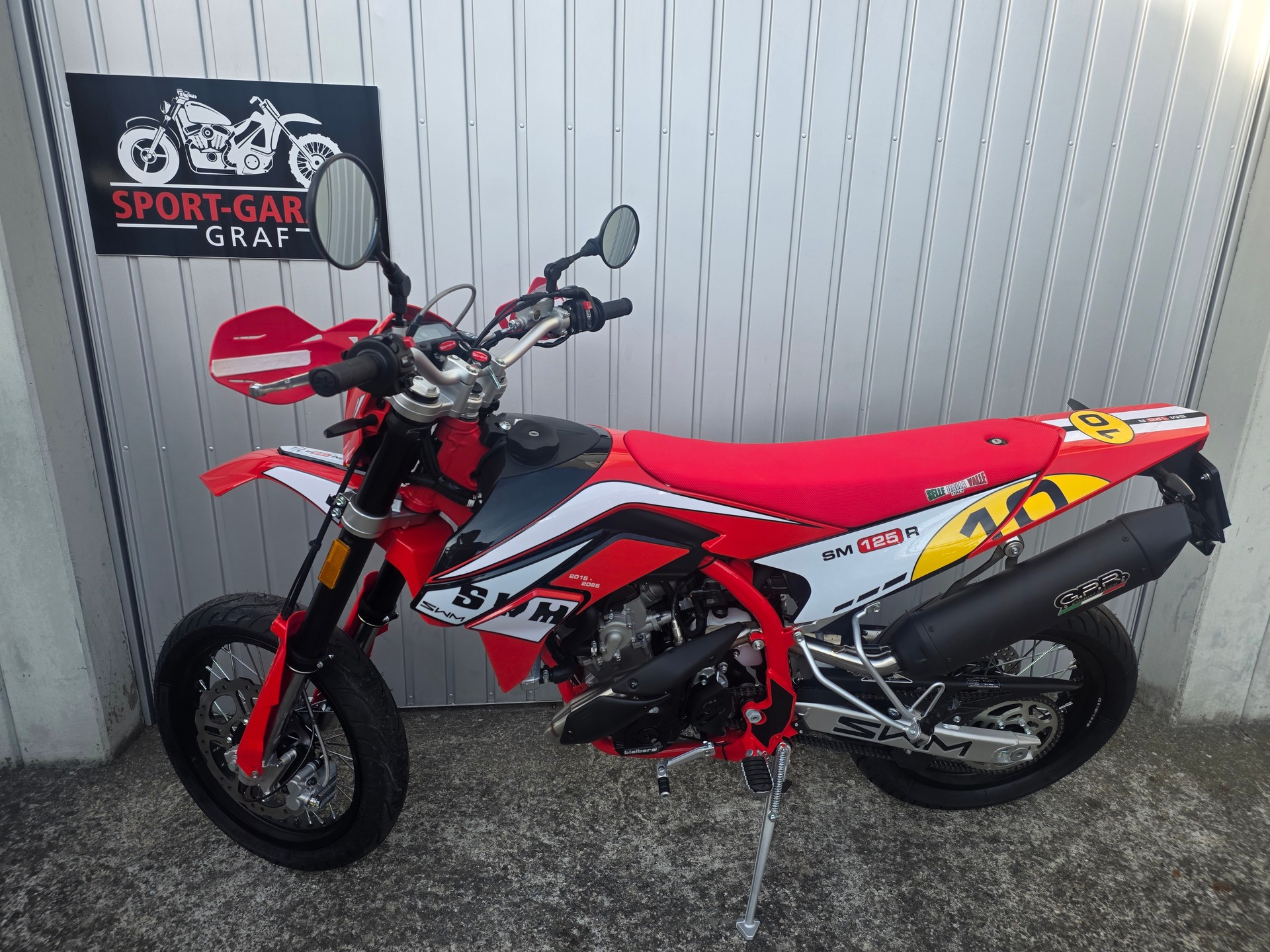 SWM SM 125 R 50 Year Aniversary-showroom-element-1