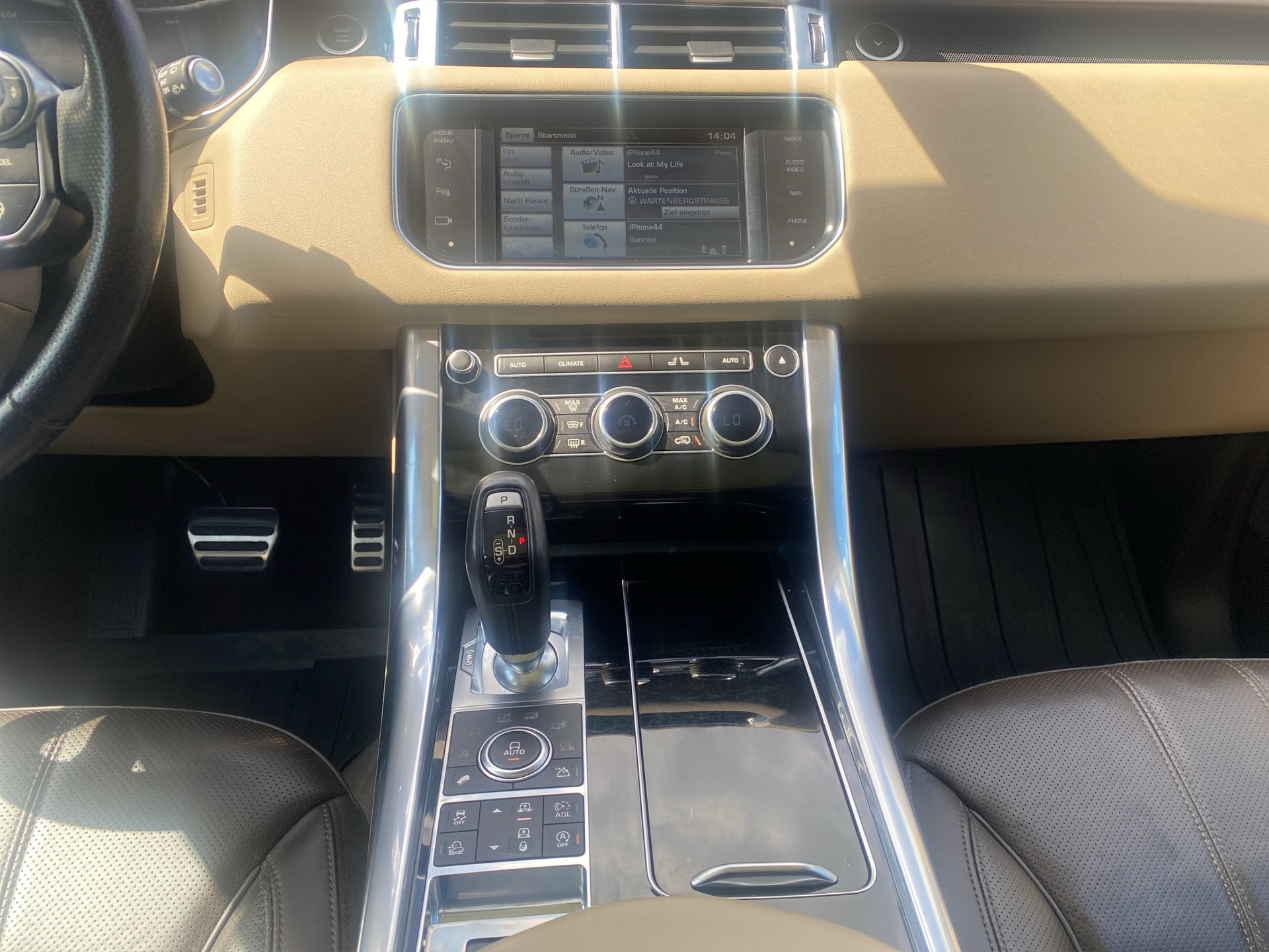 LAND ROVER Range Rover Sport 3.0 SDV6 Autobiography Automatic-image-13