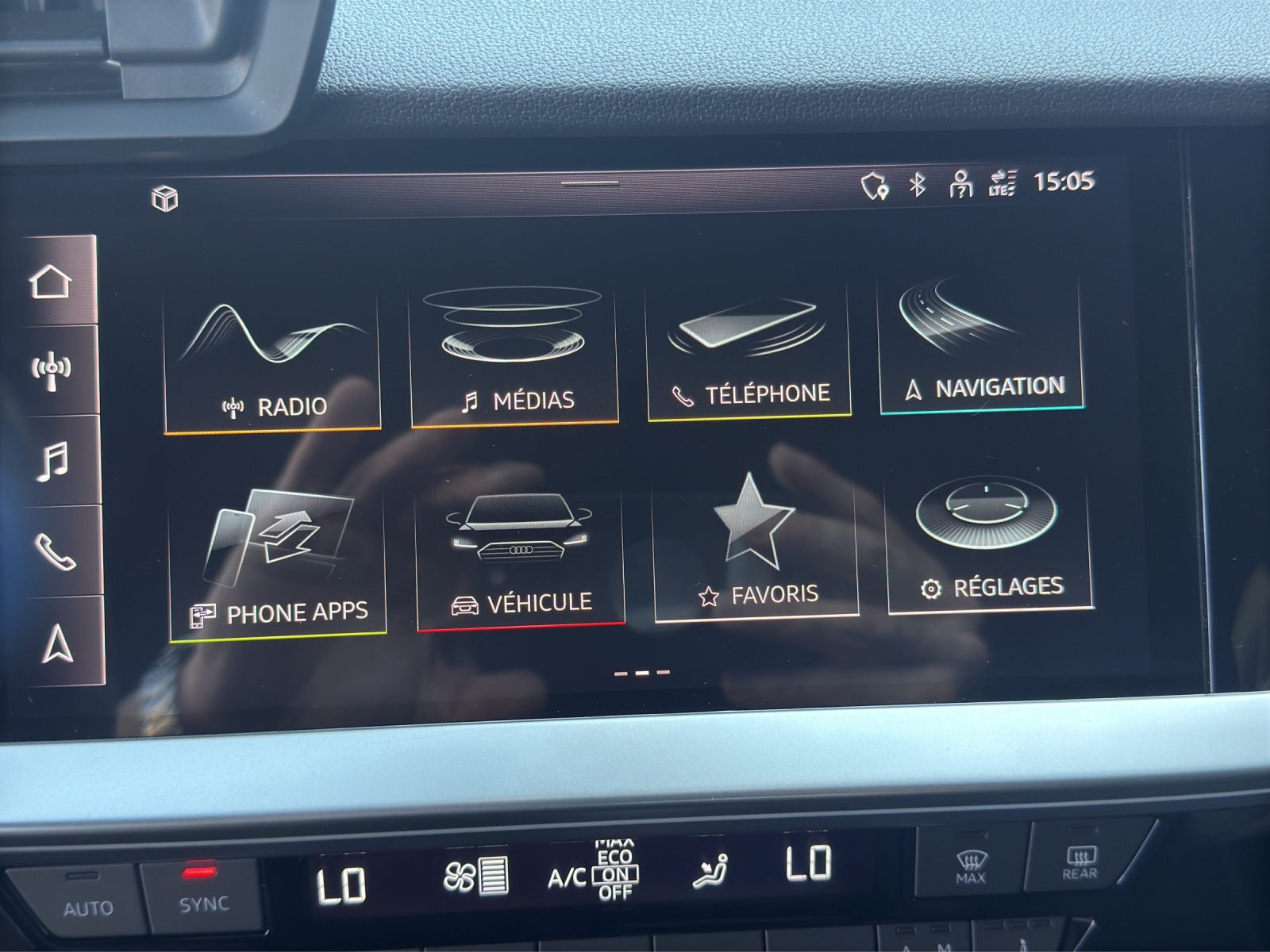 AUDI A3 Sportback 35 TFSI S line Attraction S-tronic-image-15