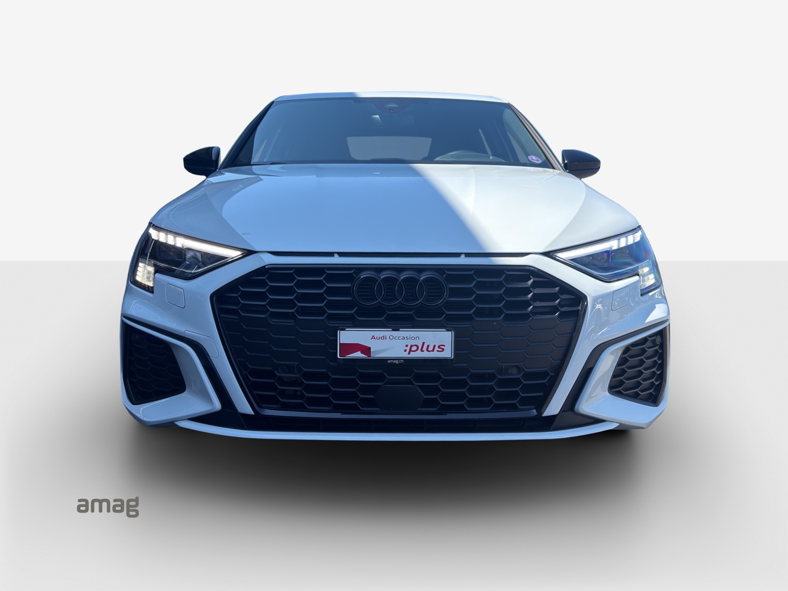 AUDI A3 Sportback 35 TFSI S line Attraction S-tronic-image-6