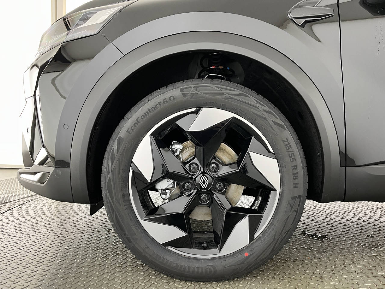 RENAULT Captur 1.8 E-Tech techno-image-5