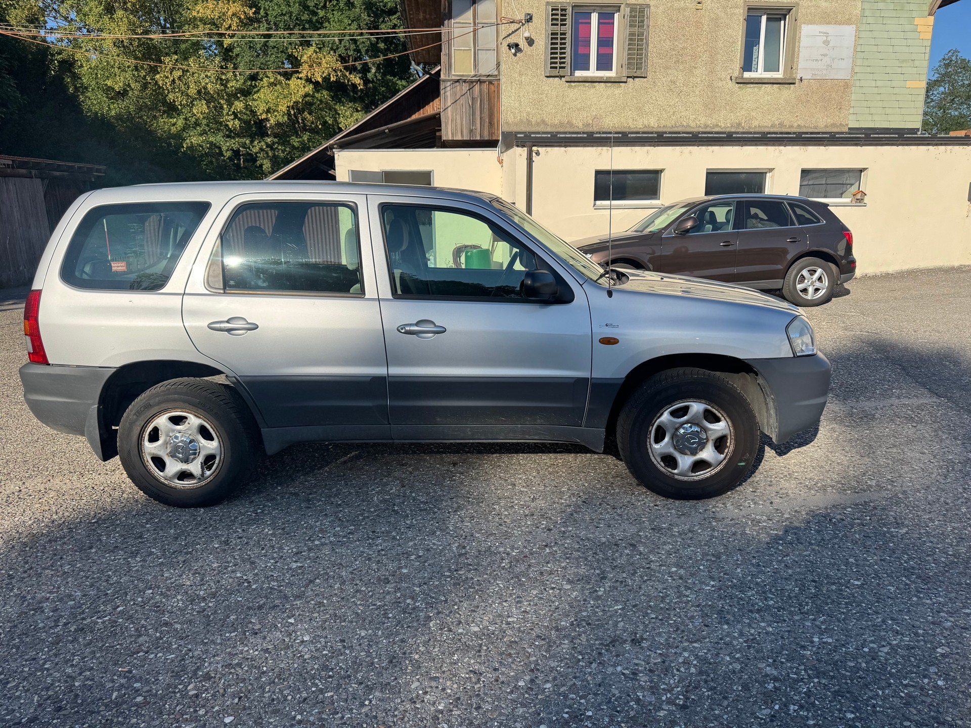 MAZDA Tribute 2.0 16V Comfort-image-3
