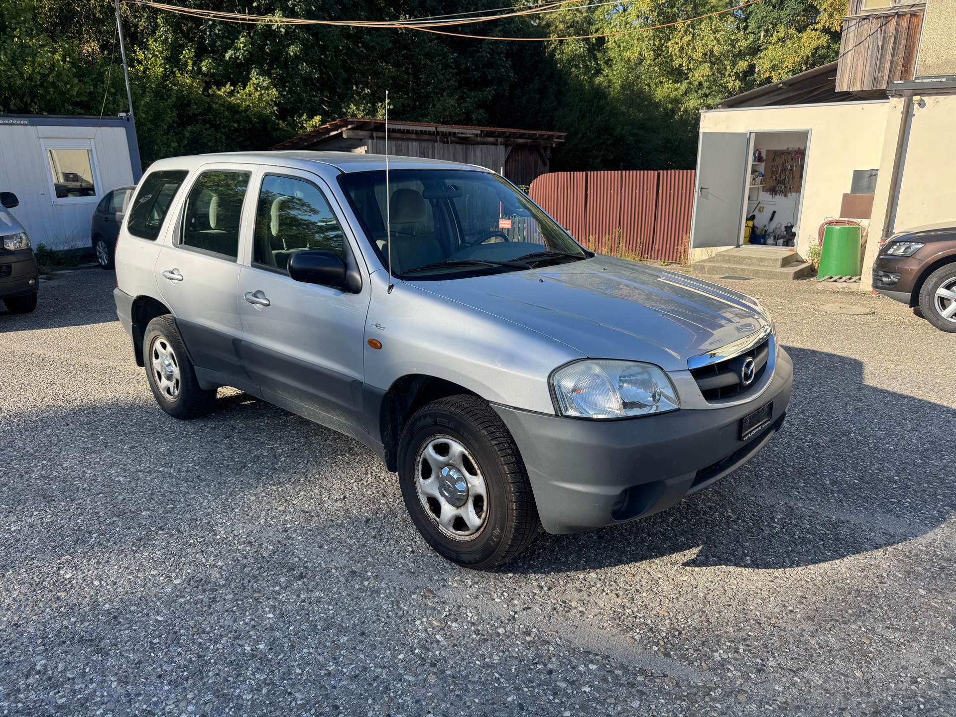 MAZDA Tribute 2.0 16V Comfort-image-2