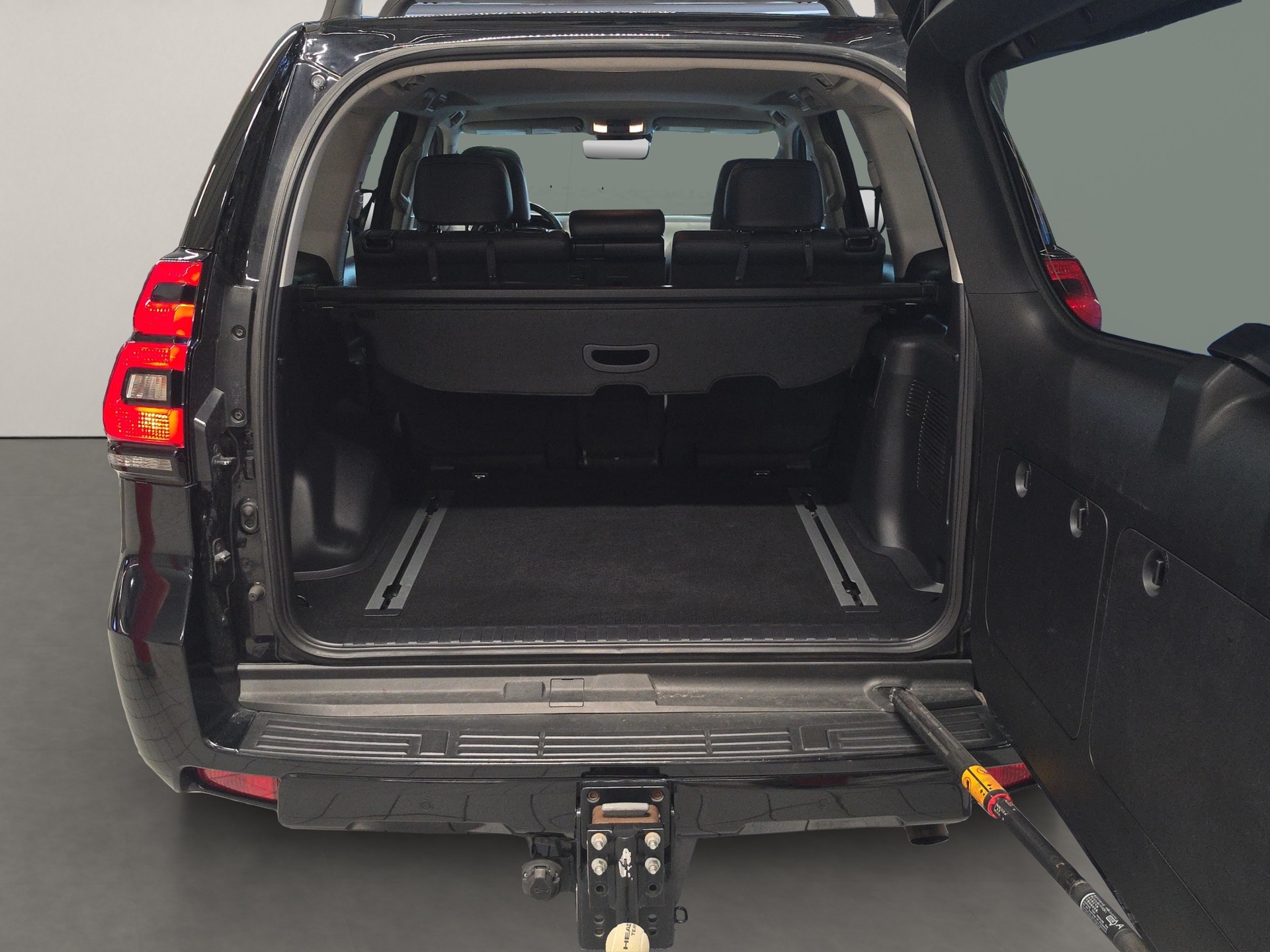 TOYOTA Land Cruiser 2.8 D 177 Style Hirsch AHK 3500 KG-image-5