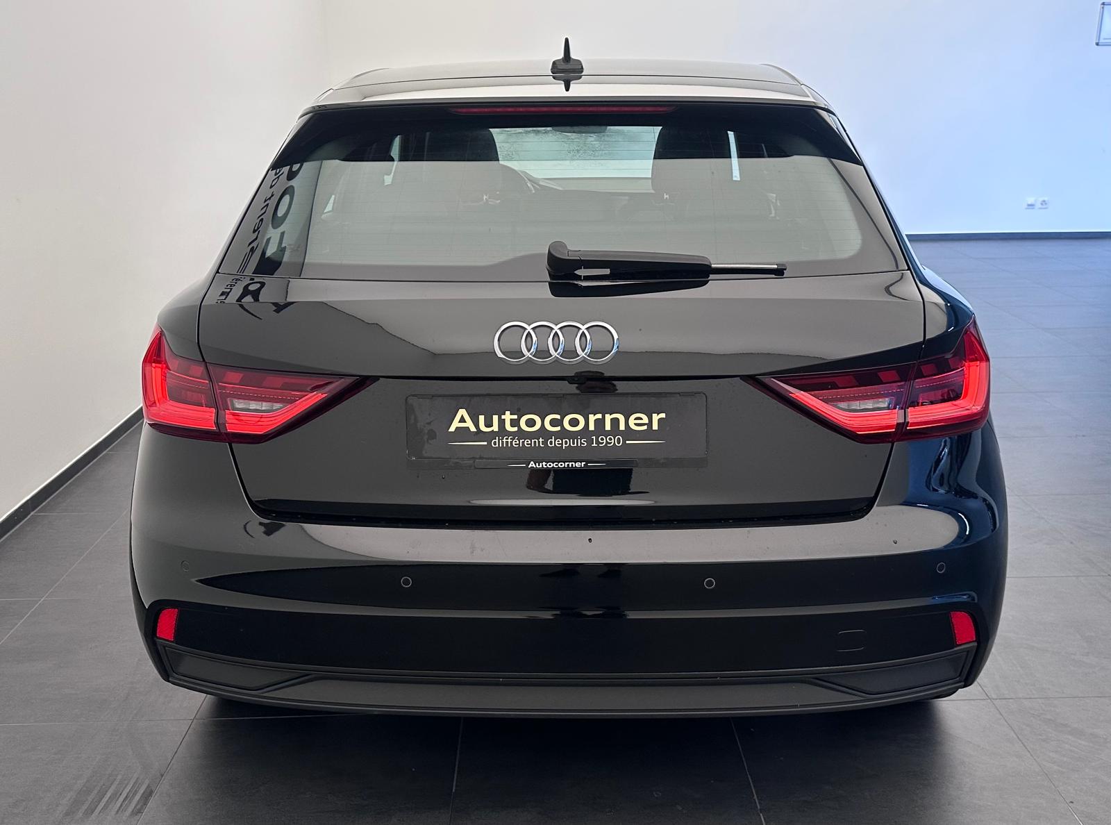 AUDI A1 Sportback 30 TFSI Attraction-image-7