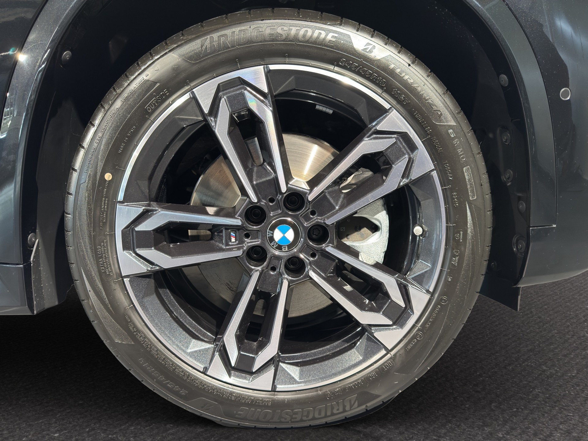 BMW X1 30e xDrive-image-13