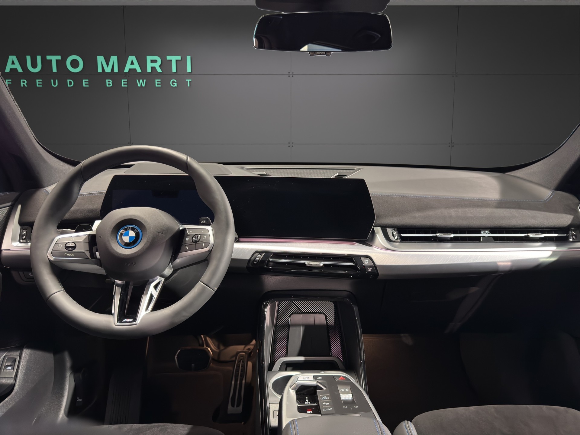 BMW X1 30e xDrive-image-18