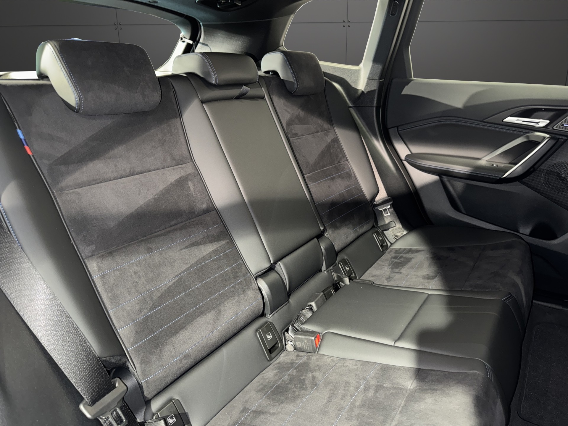 BMW X1 30e xDrive-image-15