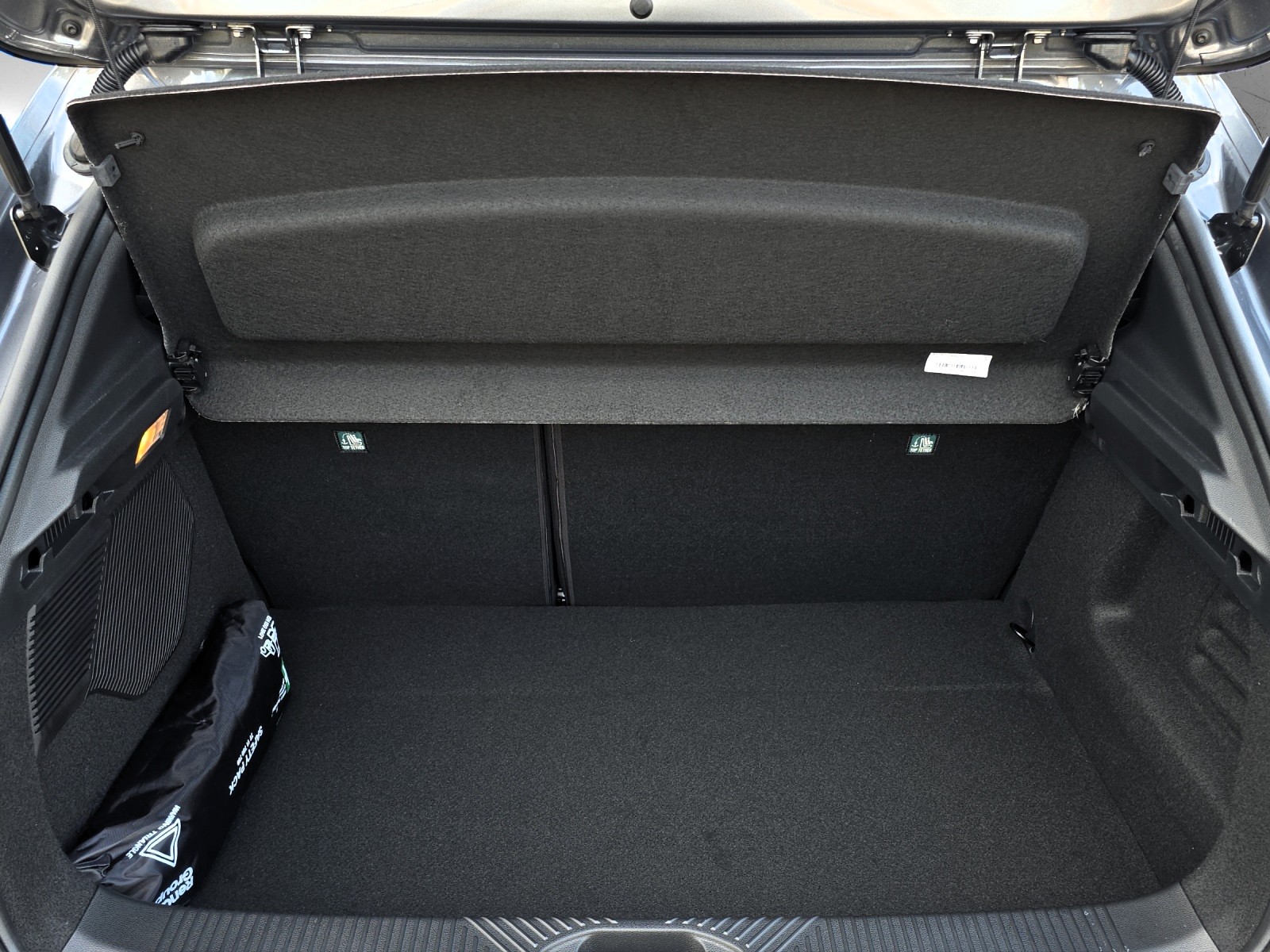 RENAULT Clio 1.8 E-Tech Esprit Alpine 160-image-16