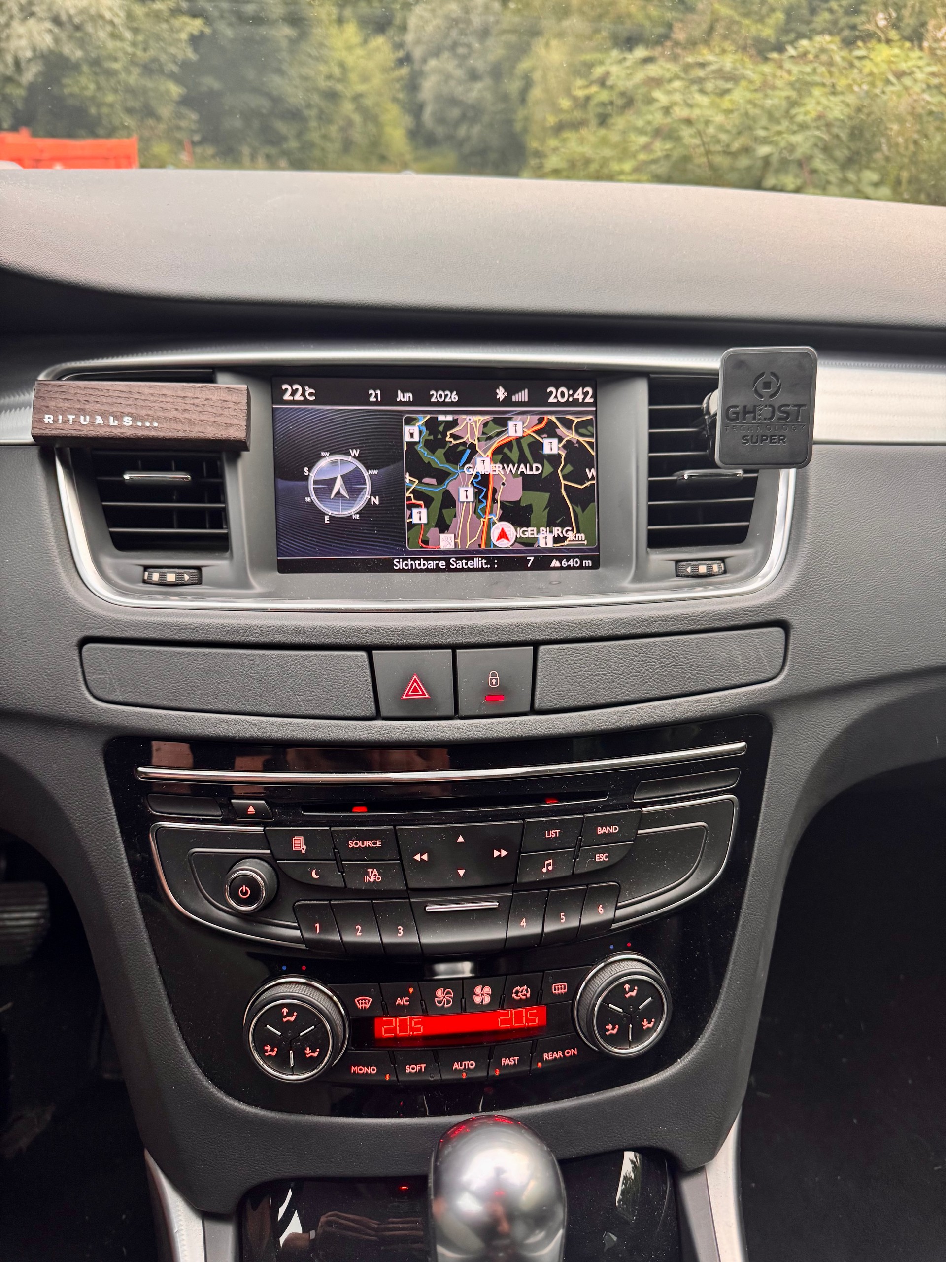 PEUGEOT 2.2 HDi GT-image-5