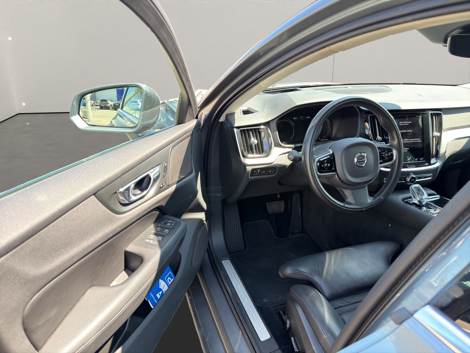 VOLVO V60 2.0 T6 TE Inscription eAWD-image-7