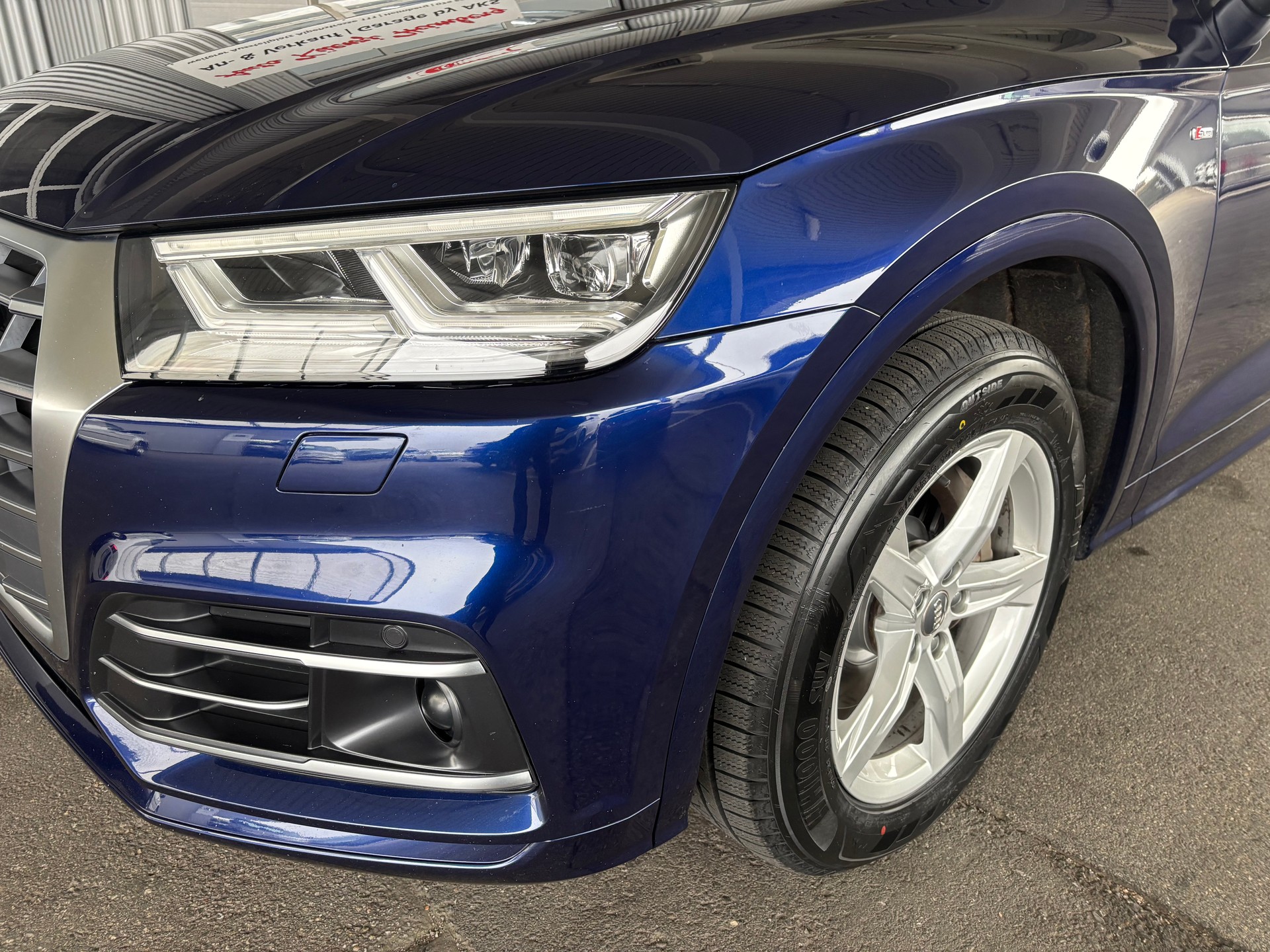 AUDI Q5 2.0 TFSI sport quattro S-tronic-image-4