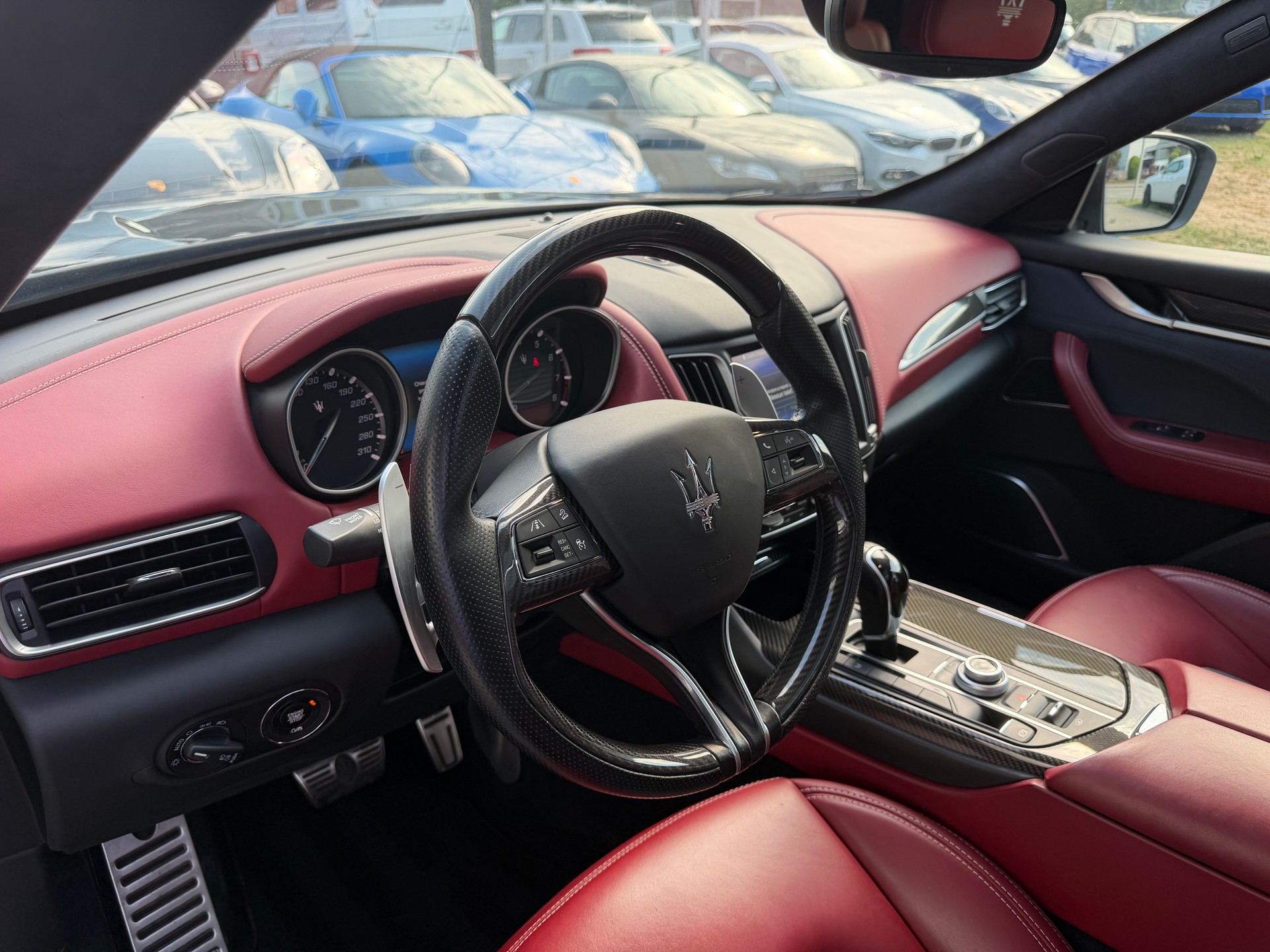 MASERATI Levante S 3.0 V6 Automatica-image-13