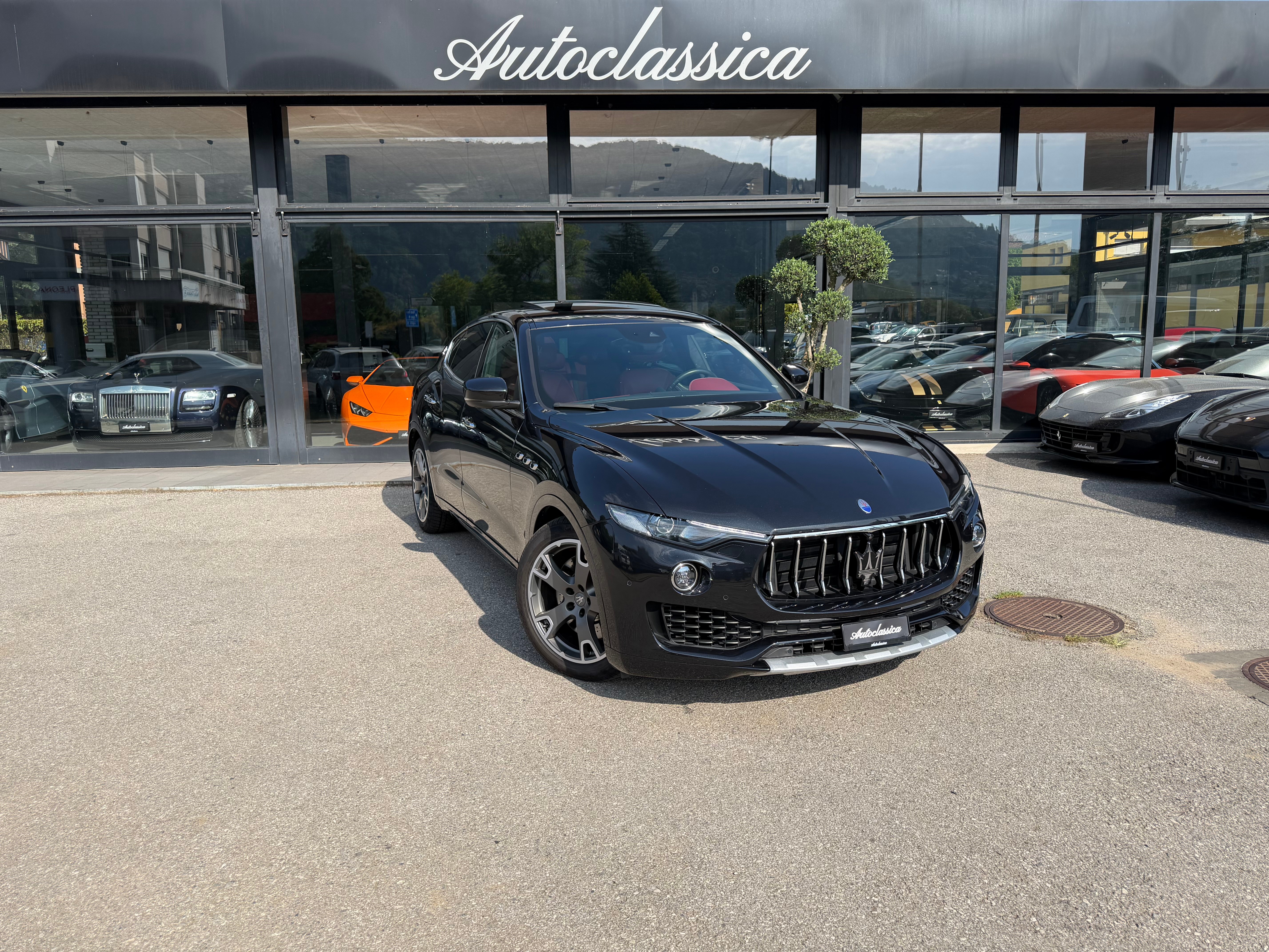 Car photo