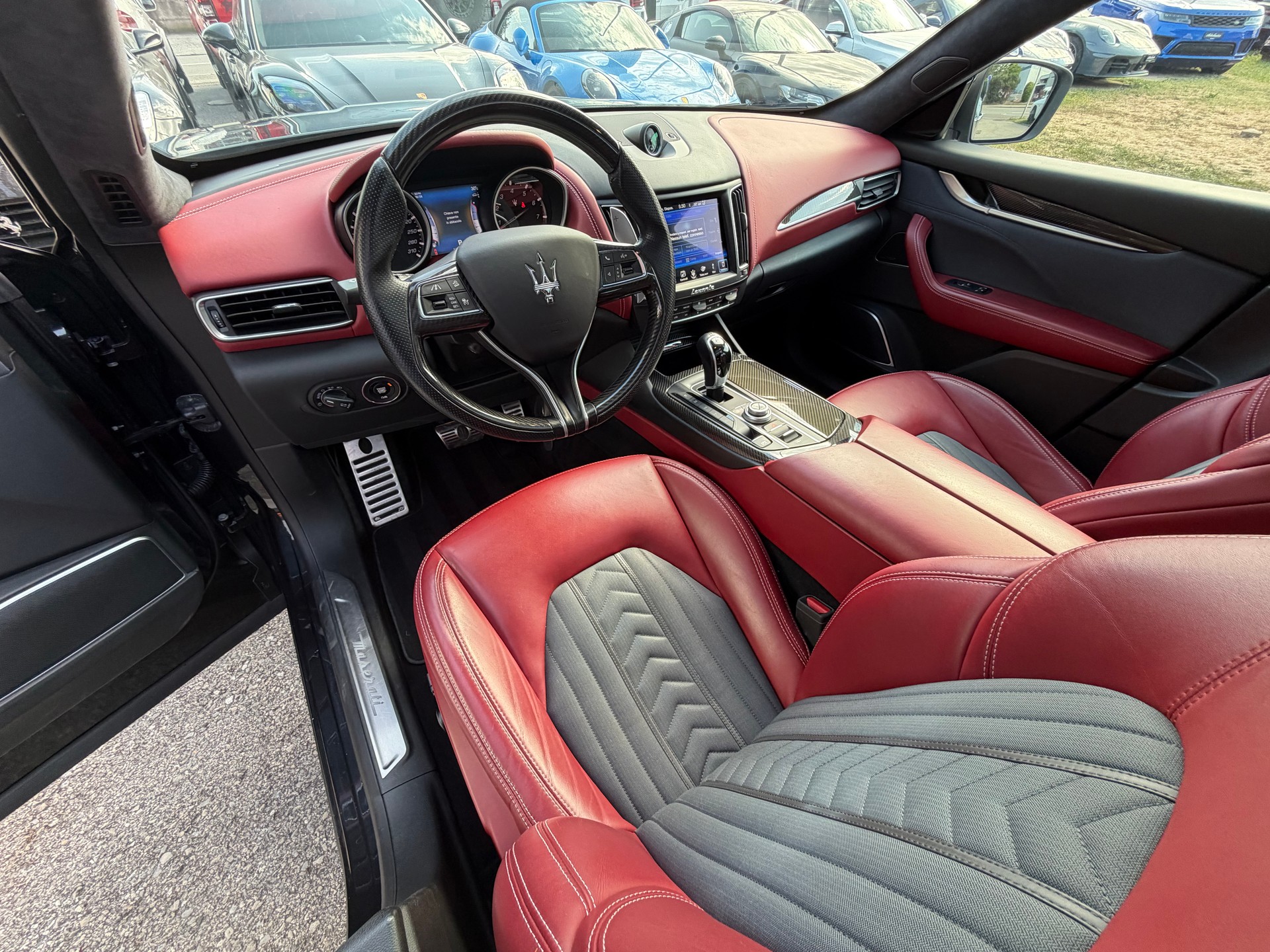 MASERATI Levante S 3.0 V6 Automatica-image-9